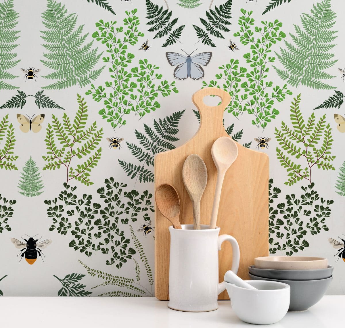 british wallpaper, ferns wallpaper, designer wallpaper, british designer wallpaper, green wallpaper, luxury wallpaper, fern design, leaf wallpaper, foliage wallpaper Lorna Syson